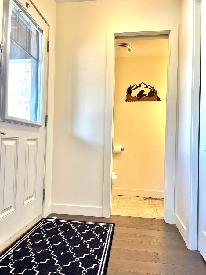 Perfect Base Invermere 3Bd Townhouse Mt Views With Garage Exterior foto