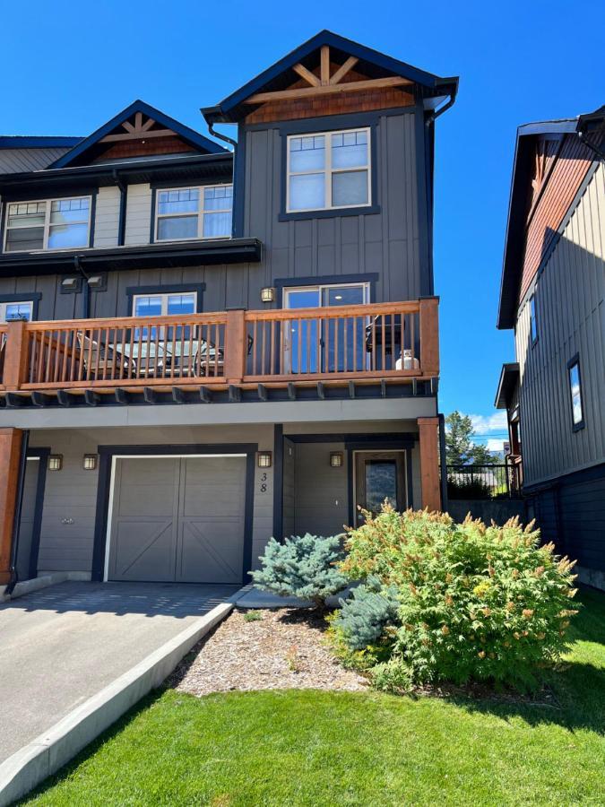 Perfect Base Invermere 3Bd Townhouse Mt Views With Garage Exterior foto