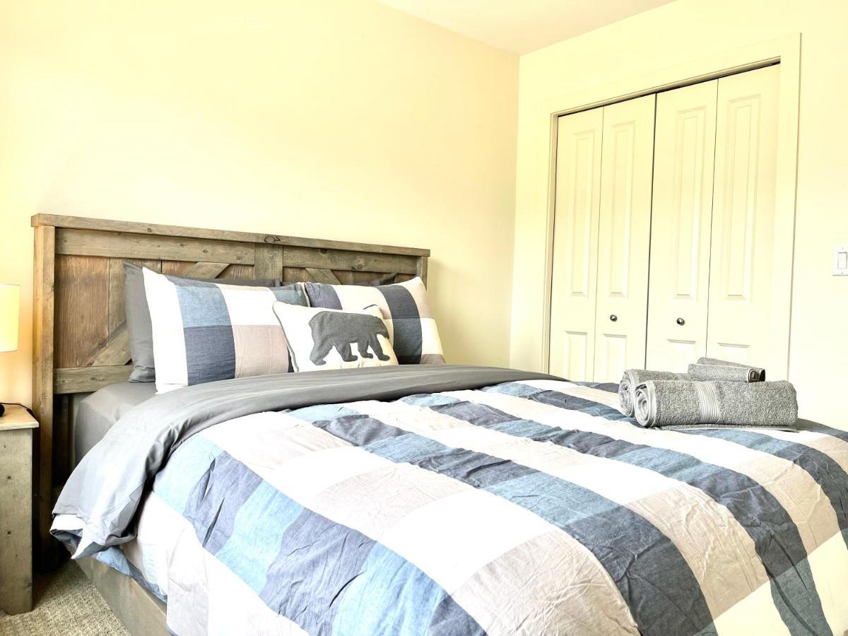 Perfect Base Invermere 3Bd Townhouse Mt Views With Garage Exterior foto