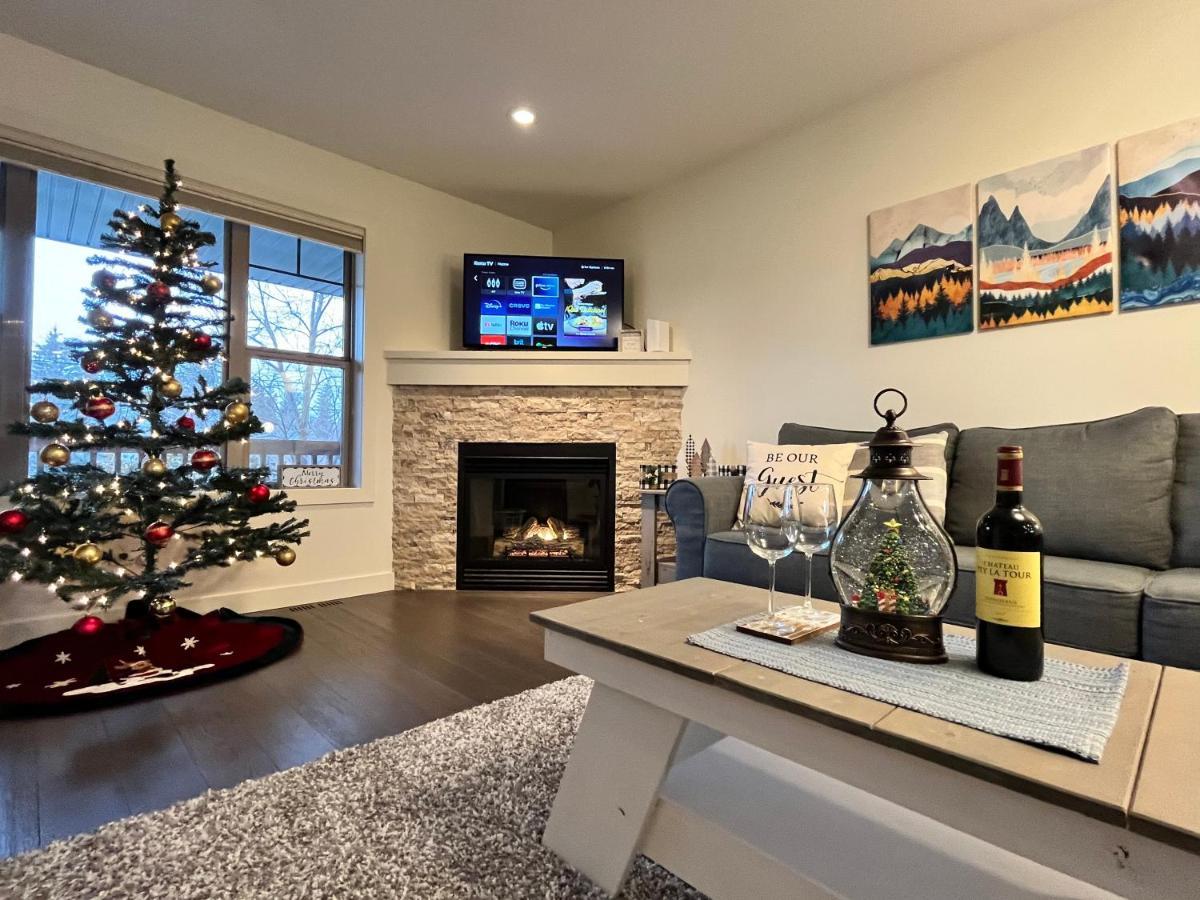 Perfect Base Invermere 3Bd Townhouse Mt Views With Garage Exterior foto